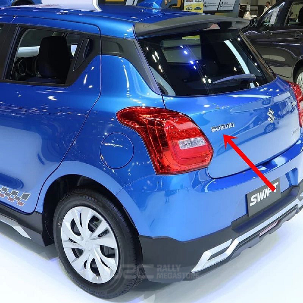 EMBLEME 3D CHROME AUTOCOLLANTE SUZUKI | WRC Rally Mega.Store