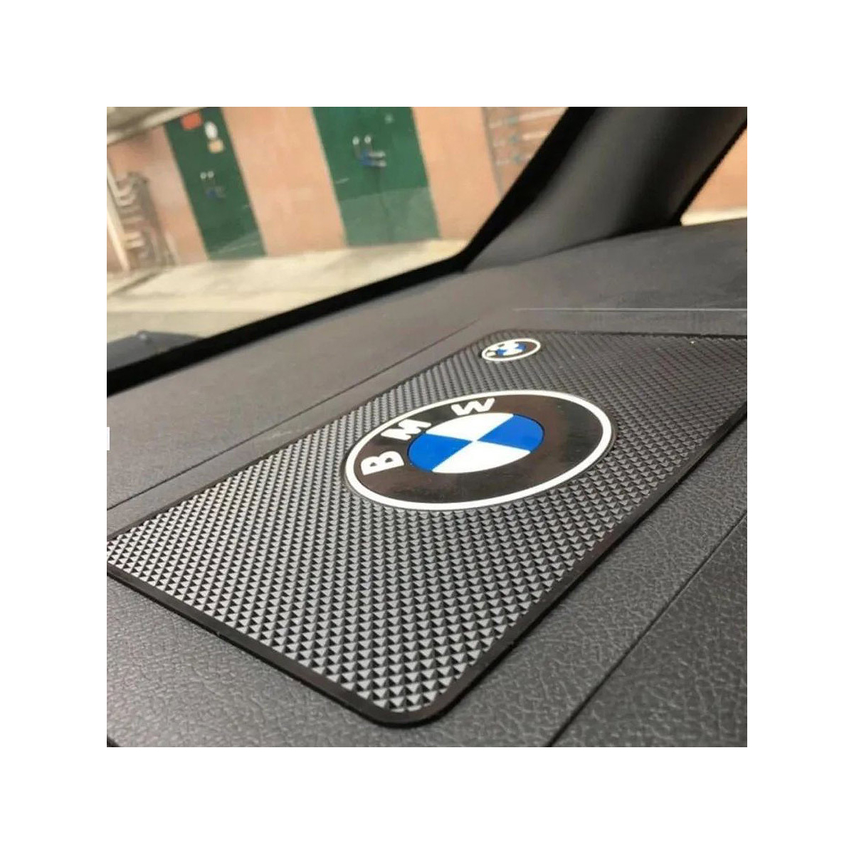 TAPIS SILICONE ANTIDERAPANT POUR TABLEAU DE BORD BMW | WRC Rally Mega.Store