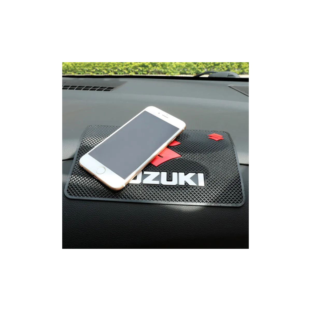 TAPIS SILICONE ANTIDERAPANT POUR TABLEAU DE BORD SUZUKI | WRC Rally Mega.Store