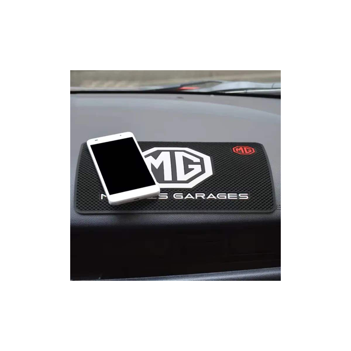 TAPIS SILICONE ANTIDERAPANT POUR TABLEAU DE BORD MG | WRC Rally Mega.Store