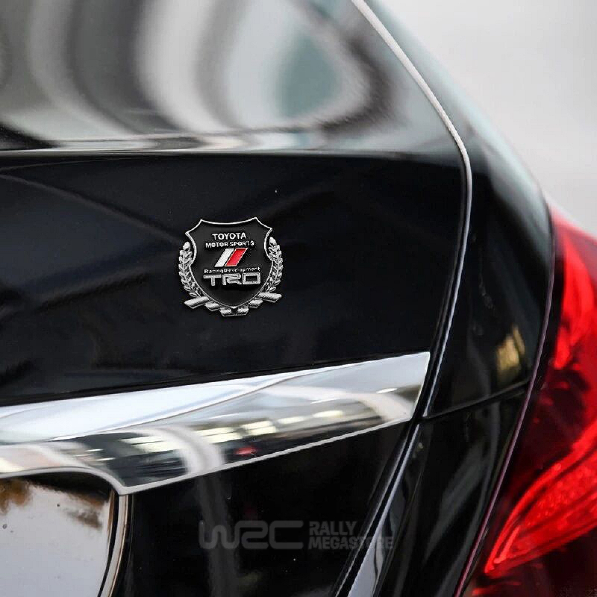 EMBLEME BOUCLIER LOGO TOYOTA TRD SILVER | WRC Rally Mega.Store