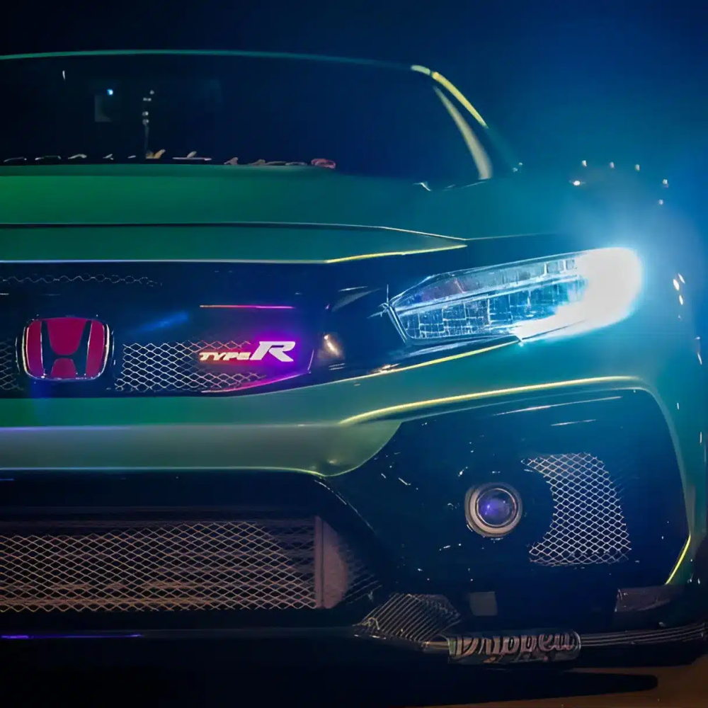 SIGLE LUMINEUX POUR CALANDRE HONDA TYPE R | WRC Rally Mega.Store