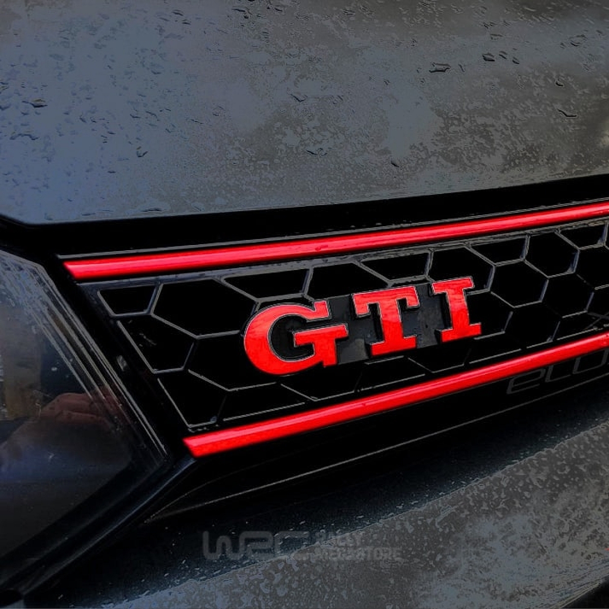 EMBLEME POUR CALANDRE VOLKSWAGEN GTI | WRC Rally Mega.Store