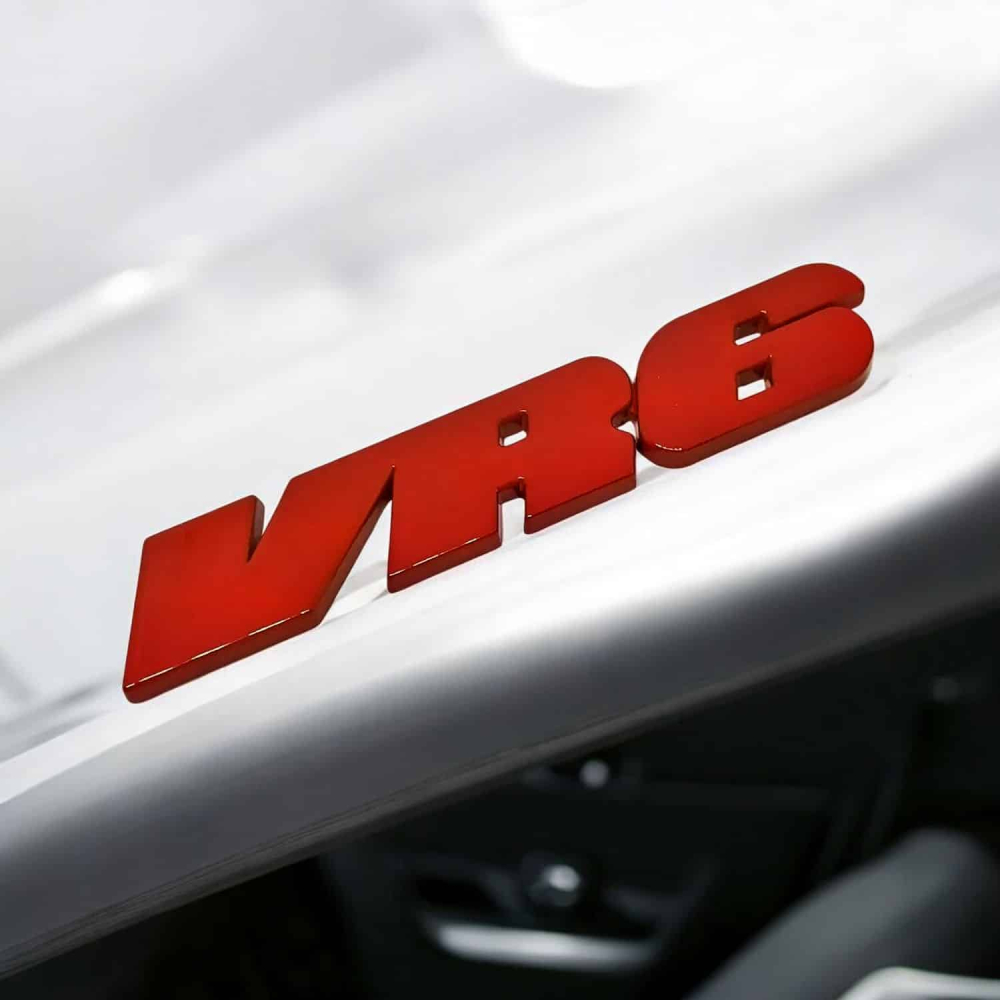 EMBLEME VR6 ROUGE AUTOCOLLANT POUR VOLKSWAGEN GOLF | WRC Rally Mega.Store